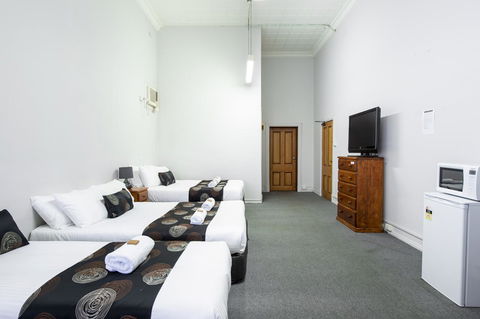 City Centre Motel Hotel - Accommodation Tasmania 9