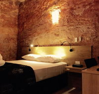 The Lookout Cave Underground Motel - Accommodation Tasmania