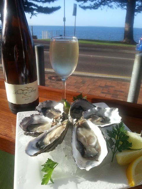 Pier Hotel Port Lincoln - Accommodation Tasmania 7