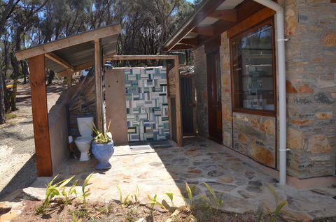 Of Stone & Wood Guesthouse - Accommodation Tasmania 16