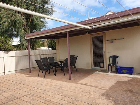 Super Central Location - Accommodation Tasmania 12