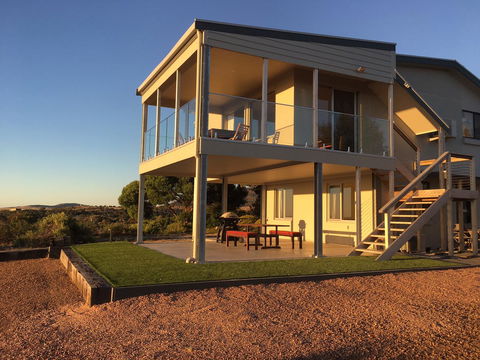 Southern Ocean Lookout - Accommodation Tasmania 11