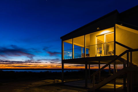 Southern Ocean Lookout - Accommodation Tasmania 0