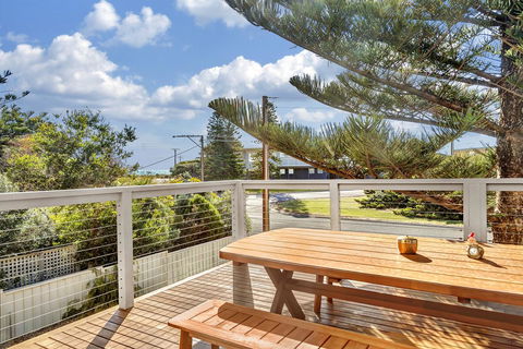 Sea View At Silver Sands - C21 SouthCoast Holidays - Accommodation Tasmania 1