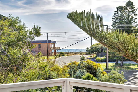 Sea View At Silver Sands - C21 SouthCoast Holidays - Accommodation Tasmania 5