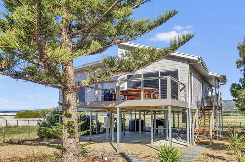 Sea View At Silver Sands - C21 SouthCoast Holidays - Accommodation Tasmania 0
