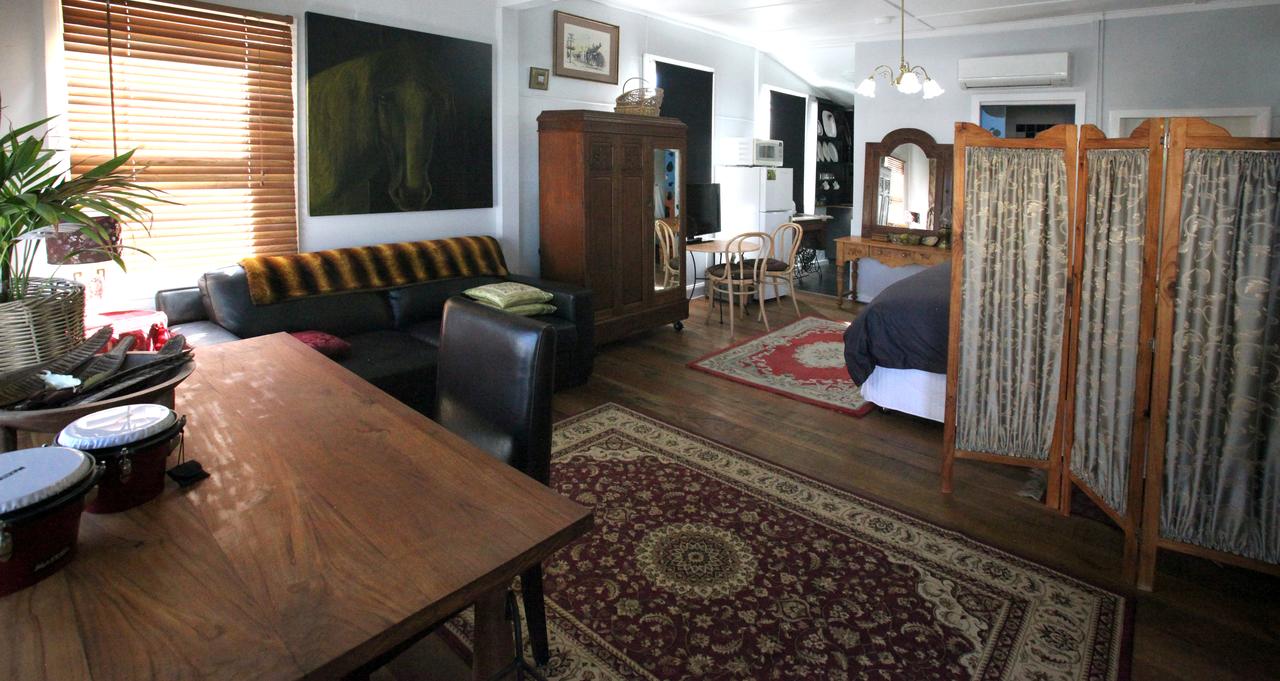 Oallen NSW Accommodation Tasmania