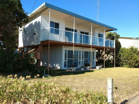 Seafront Shack - Accommodation Tasmania 4