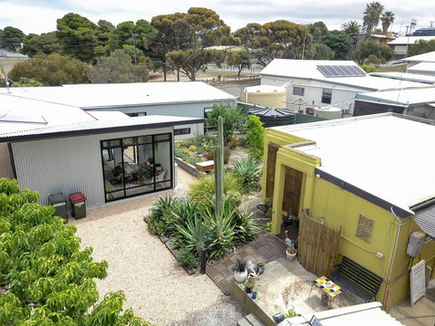 Sinclair Cottage - Accommodation Tasmania 0