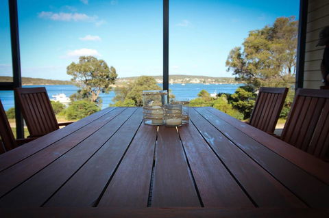 Waterfront On Osprey - Accommodation Tasmania 11