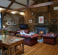William Hunt's Retreat - Cypress Studio - Accommodation Tasmania