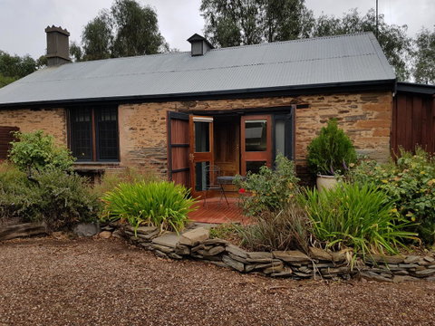 William Hunt's Retreat - Cypress Studio - Accommodation Tasmania 10