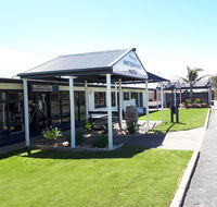 Meningie's Waterfront Motel - Accommodation Tasmania
