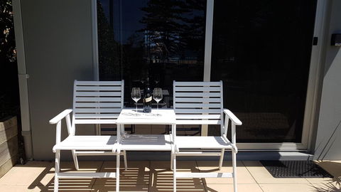 2 Austinmer Studio - Accommodation Tasmania 4