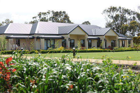 The Barn Accommodation - Accommodation Tasmania 3