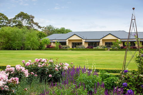 The Barn Accommodation - Accommodation Tasmania 0