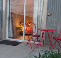 Desert Gum Retreat Gough St - Accommodation Tasmania