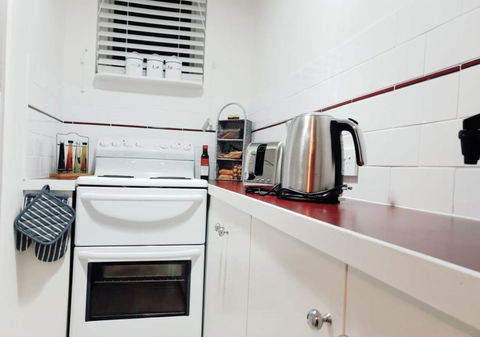 Court House - Studio - Accommodation Tasmania 2