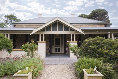 Yankalilla Bay Homestead - Accommodation Tasmania 1