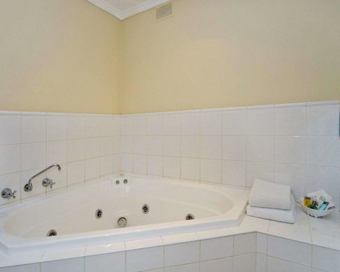 Comfort Inn Victor Harbor - Accommodation Tasmania 6