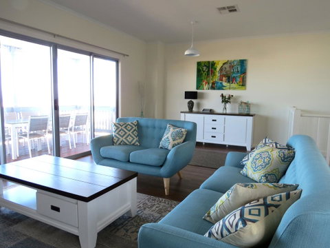 38 Wright Tce Encounter Bay - Accommodation Tasmania 13