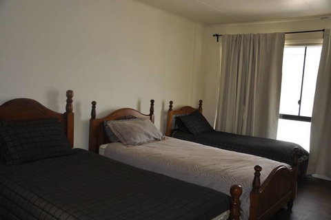The Club House - Accommodation Tasmania 3