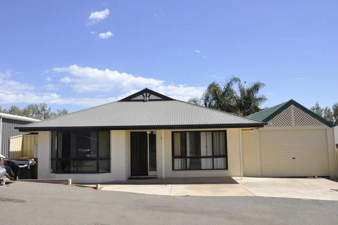 The Club House - Accommodation Tasmania 4