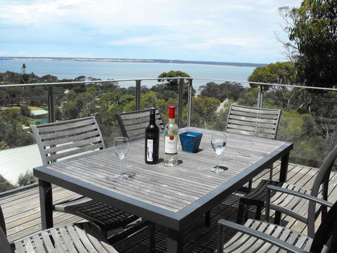 Saar River House - Accommodation Tasmania 8