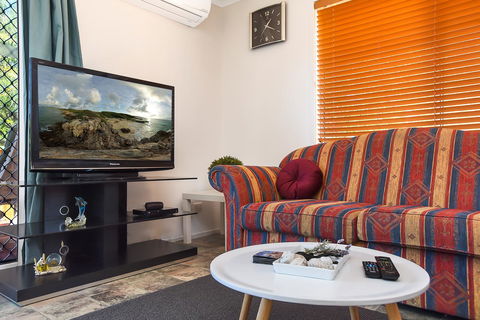 Casa Capri - Aldinga Beach - C21 SouthCoast Holidays - Accommodation Tasmania 4