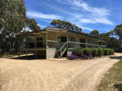 Cabernet Cottage - Accommodation Tasmania 0