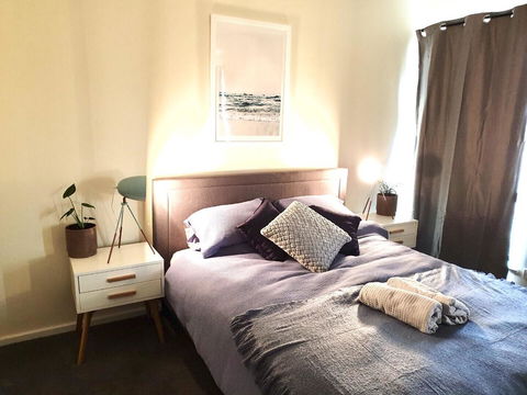 Luxurious 3 Bedroom Beachfront - Panoramic Views - Accommodation Tasmania 8