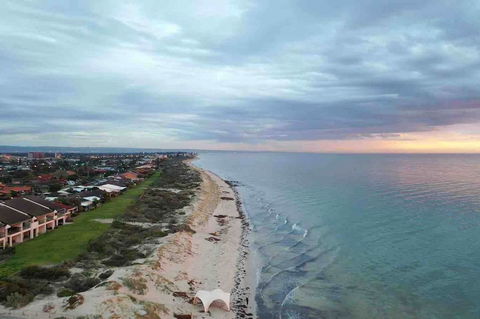 Luxurious 3 Bedroom Beachfront - Panoramic Views - Accommodation Tasmania 11
