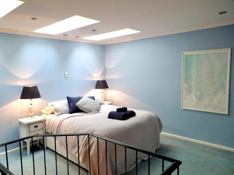 Luxurious 3 Bedroom Beachfront - Panoramic Views - Accommodation Tasmania 5