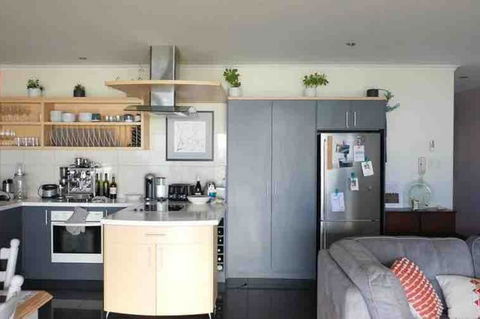 Luxurious 3 Bedroom Beachfront - Panoramic Views - Accommodation Tasmania 2
