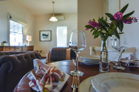 Railway Cottage In Beachport - Accommodation Tasmania 5