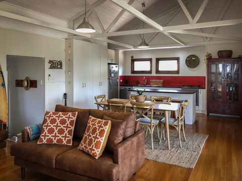 SeaLaVie - Accommodation Tasmania 0