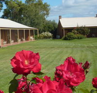 Coonawarra Units - Accommodation Tasmania