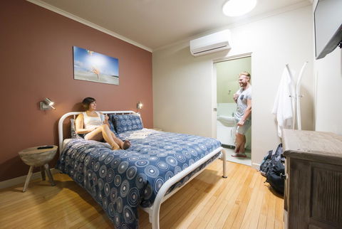 Port Lincoln Studio Apartments - Accommodation Tasmania 2