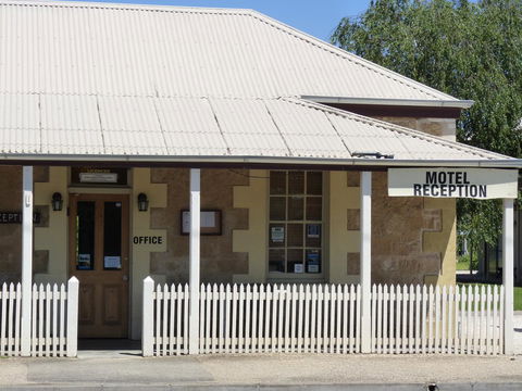 Coonawarra Motor Lodge - Accommodation Tasmania 5