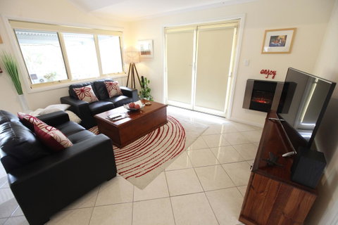 One Tree Bed And Breakfast - Accommodation Tasmania 11