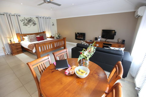 One Tree Bed And Breakfast - Accommodation Tasmania 16