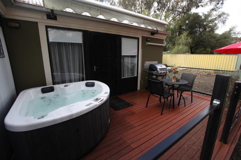 One Tree Bed And Breakfast - Accommodation Tasmania 13