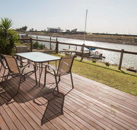 Waterfront on Jefferson at Wellington Marina SA - Accommodation Tasmania