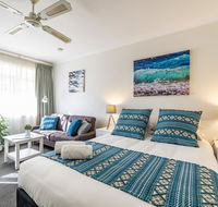 Aqua Waves Glenelg Central Studios - Accommodation Tasmania