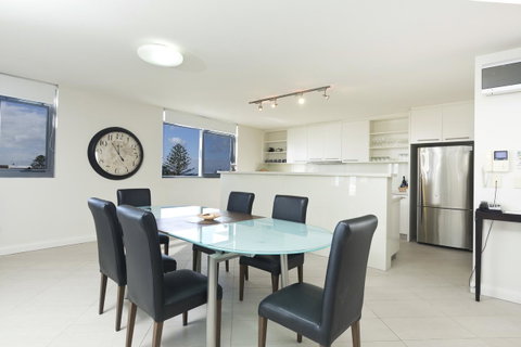 Sevan Apartments Forster - Accommodation Tasmania 4