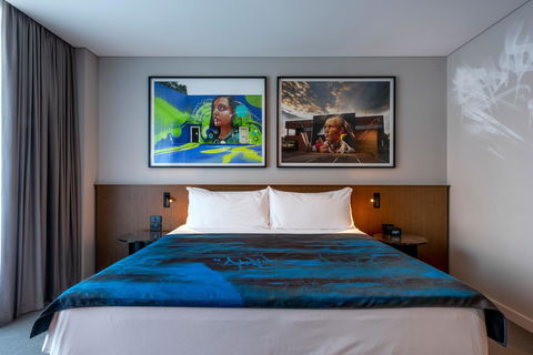 The Adnate Perth - Art Series - Accommodation Tasmania 14