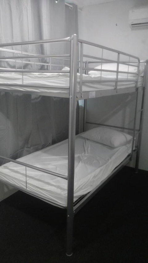Perth City Backpackers Hostel - Note - Valid Passport Required To Check In - Accommodation Tasmania 22