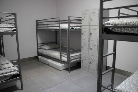 Perth City Backpackers Hostel - Note - Valid Passport Required To Check In - Accommodation Tasmania 3