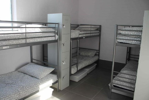 Perth City Backpackers Hostel - Note - Valid Passport Required To Check In - Accommodation Tasmania 0