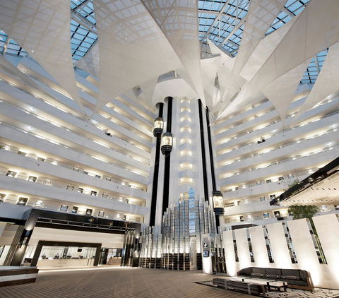 Crown Metropol Perth - Accommodation Tasmania 2